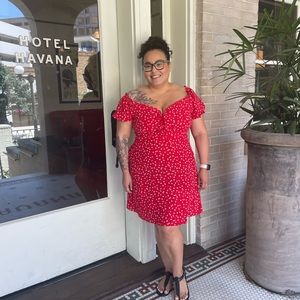 City Chic Sweetheart dress